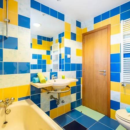 Marina By Algarve Vacation * Αλμπουφέιρα