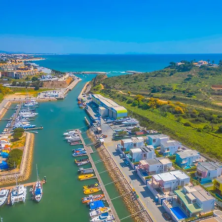 Marina By Algarve Vacation 펜션 *